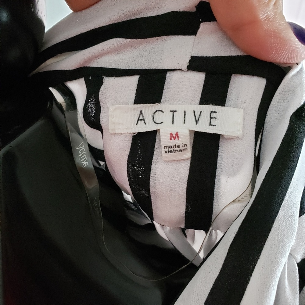 Active blouse - Picture 4 of 4